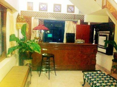 Hotel Sentral Pabean Buleleng Extérieur photo